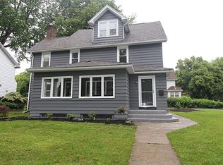 51 Kiniry Dr, Rochester, NY 14609