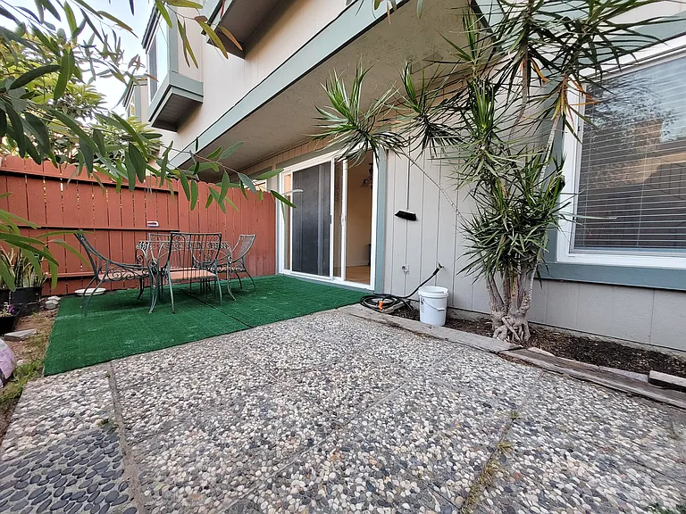 1106 Cleghorn Dr #D — Photo 9