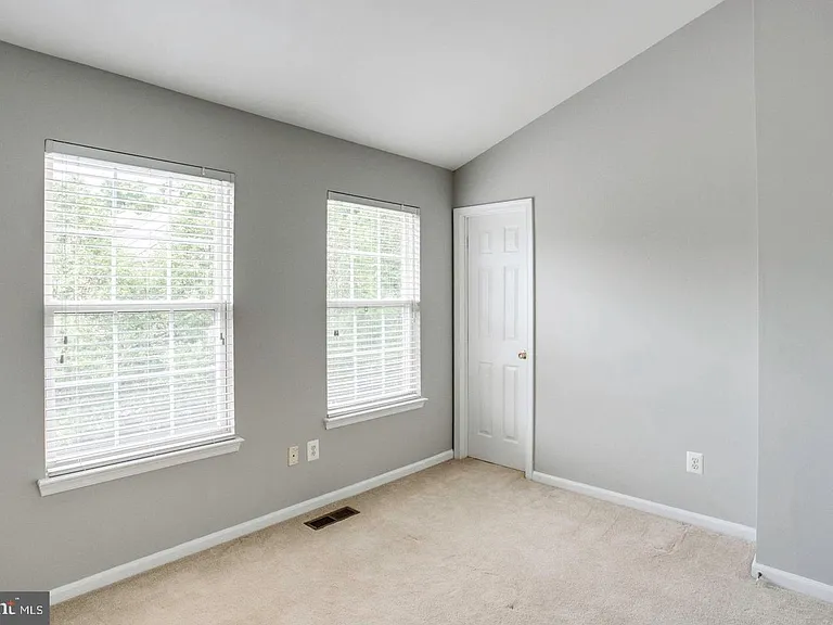 12476 Casbeer Dr — Photo 23
