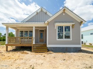 205 Villagers Way, Swansboro, NC 28584