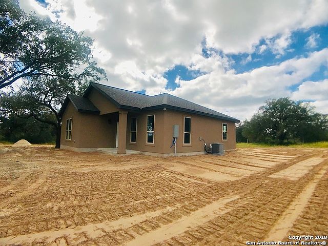 1st image of 675 Garden Dr