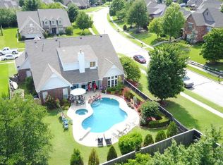 3710 W Twin Oaks Pl, Broken Arrow, OK 74011