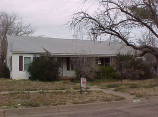 1109 James St, Sweetwater, TX 79556
