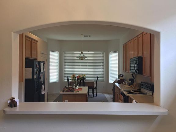 4th image of 8898 N Treasure Mountain Dr