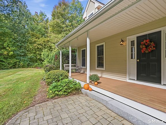 2nd image of 47 Williamsburg Road