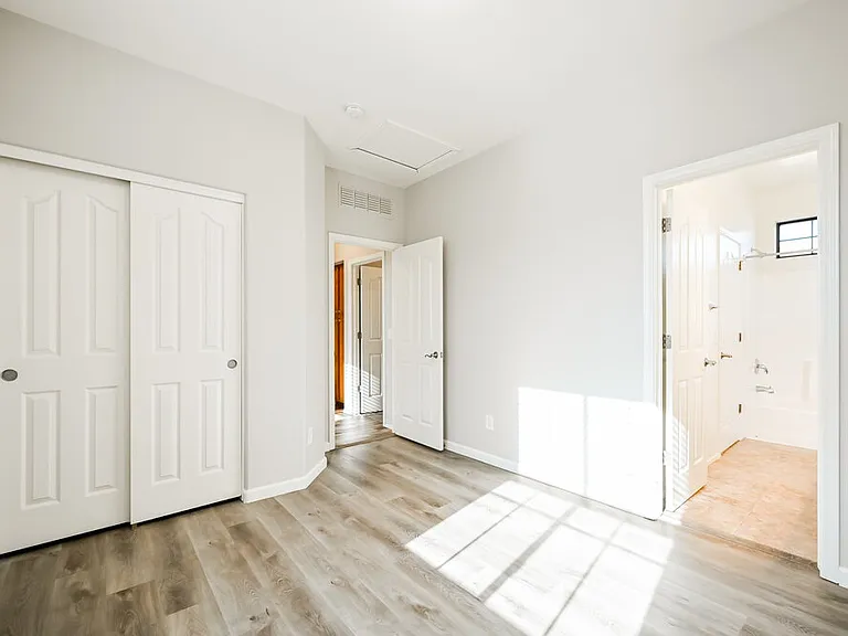 2362 W Sleepy Ranch Rd — Photo 13