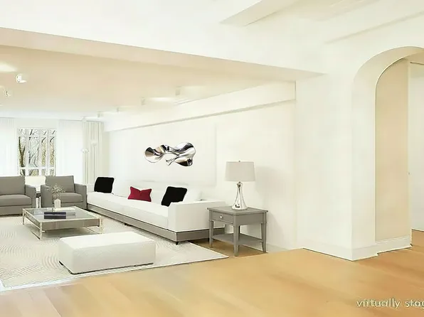 25 Central Park W APT 3N, New York, NY 10023