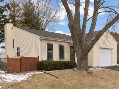 2630 White Barn Rd, Aurora, IL, 60502