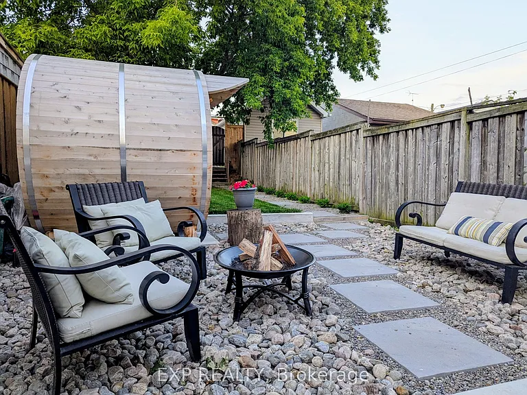 37 Gilbert Ave — Photo 27