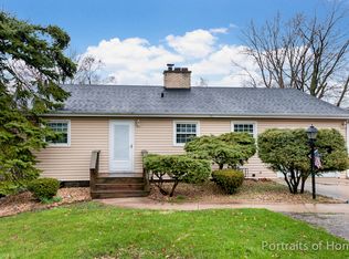 146 E Le Moyne Ave, Lombard, IL