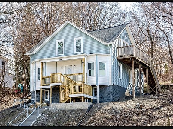 5th image of 598 Franklin St APT 2