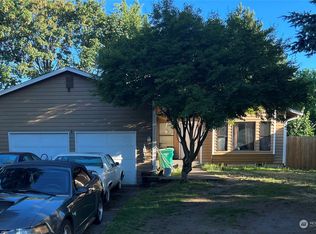 1813 SW 355th Pl, Federal Way, WA 98023