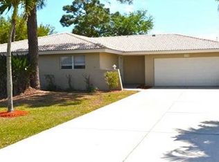 7132 Emily Dr, Fort Myers, FL 33908