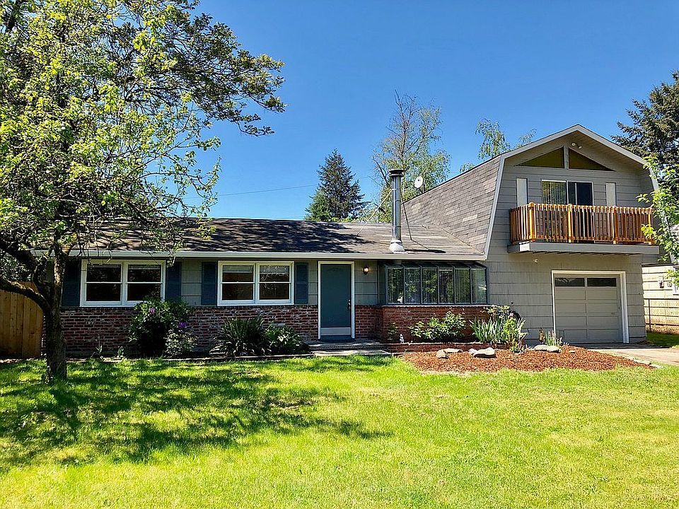 1st image of 214 NE 95th Ave