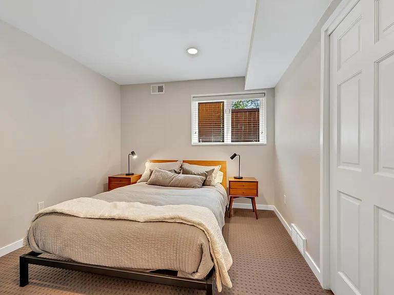 3466 Iris Ct #A — Photo 21