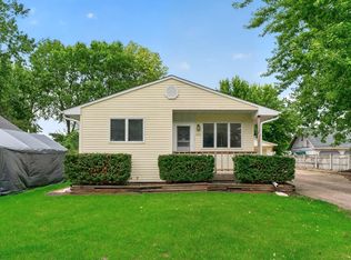 509 North St, Kirkland, IL 60146