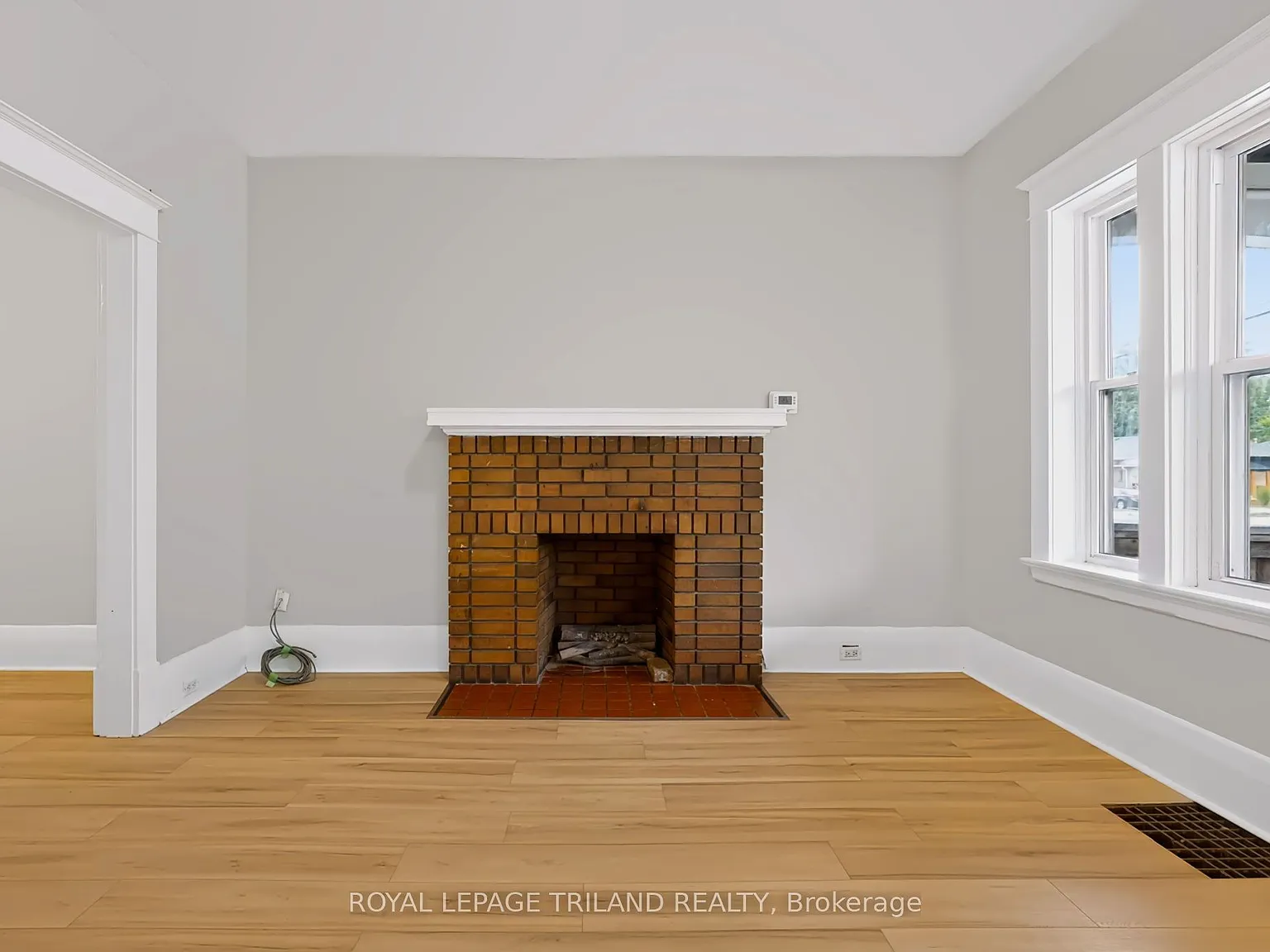 3 bed, $2,395 — Photo 4