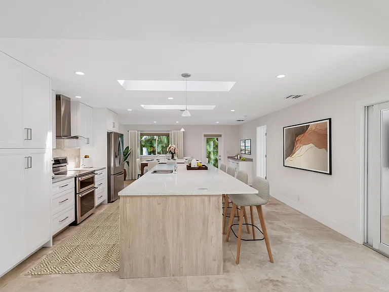 1386 S Atlantic Dr — Photo 15
