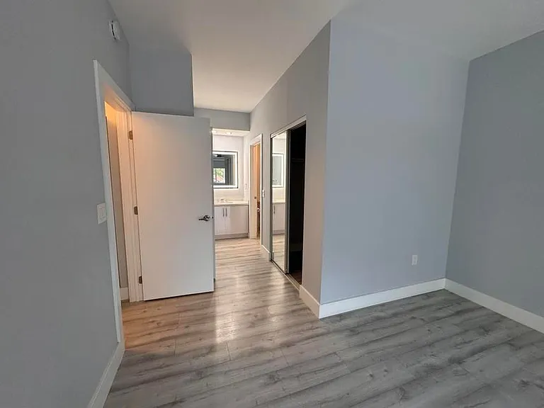 6936 SW 39th St #D203 — Photo 9