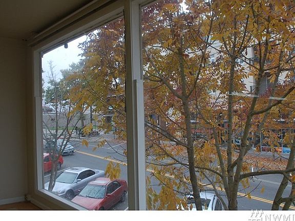 3rd image of 447 SW 152nd St Ste 201