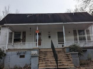 408 Maple St, Abbeville, SC 29620