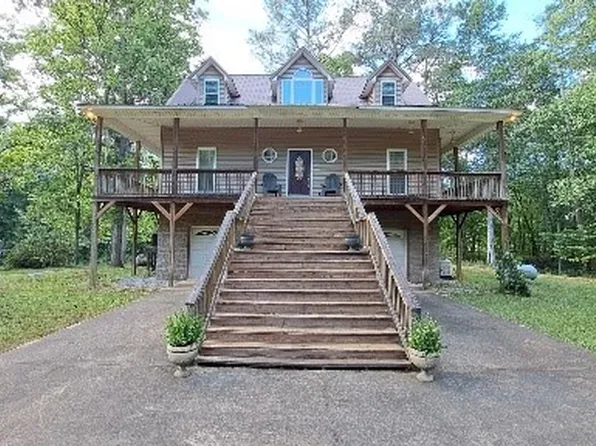 2068 Red Eagle Dr, Lowndesboro, AL 36752