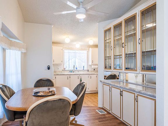 4th image of 6532 S Oakmont Dr