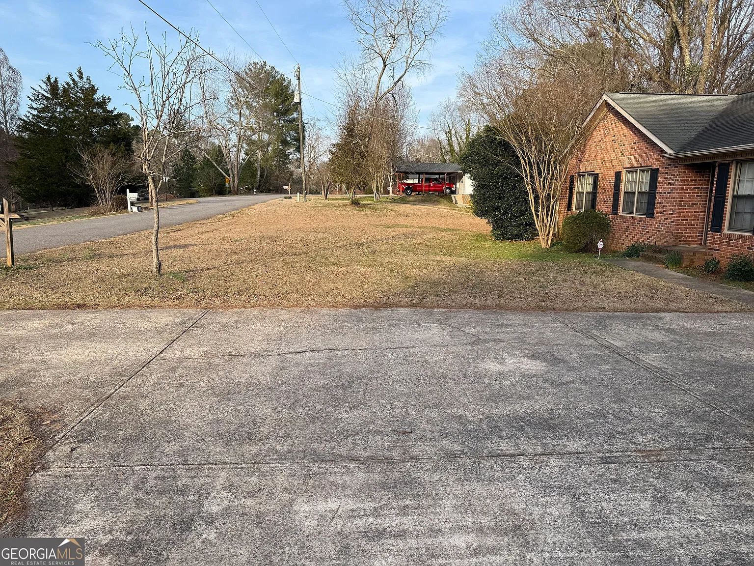 3 bed, 2.0 bath, 1740 sqft, $1,825 — Photo 3