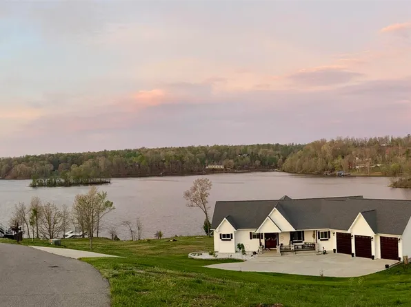 66 Kelsey Joe Ln, Eddyville, KY 42038