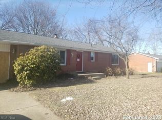 4369 Gephart Ave, Louisville, OH 44641