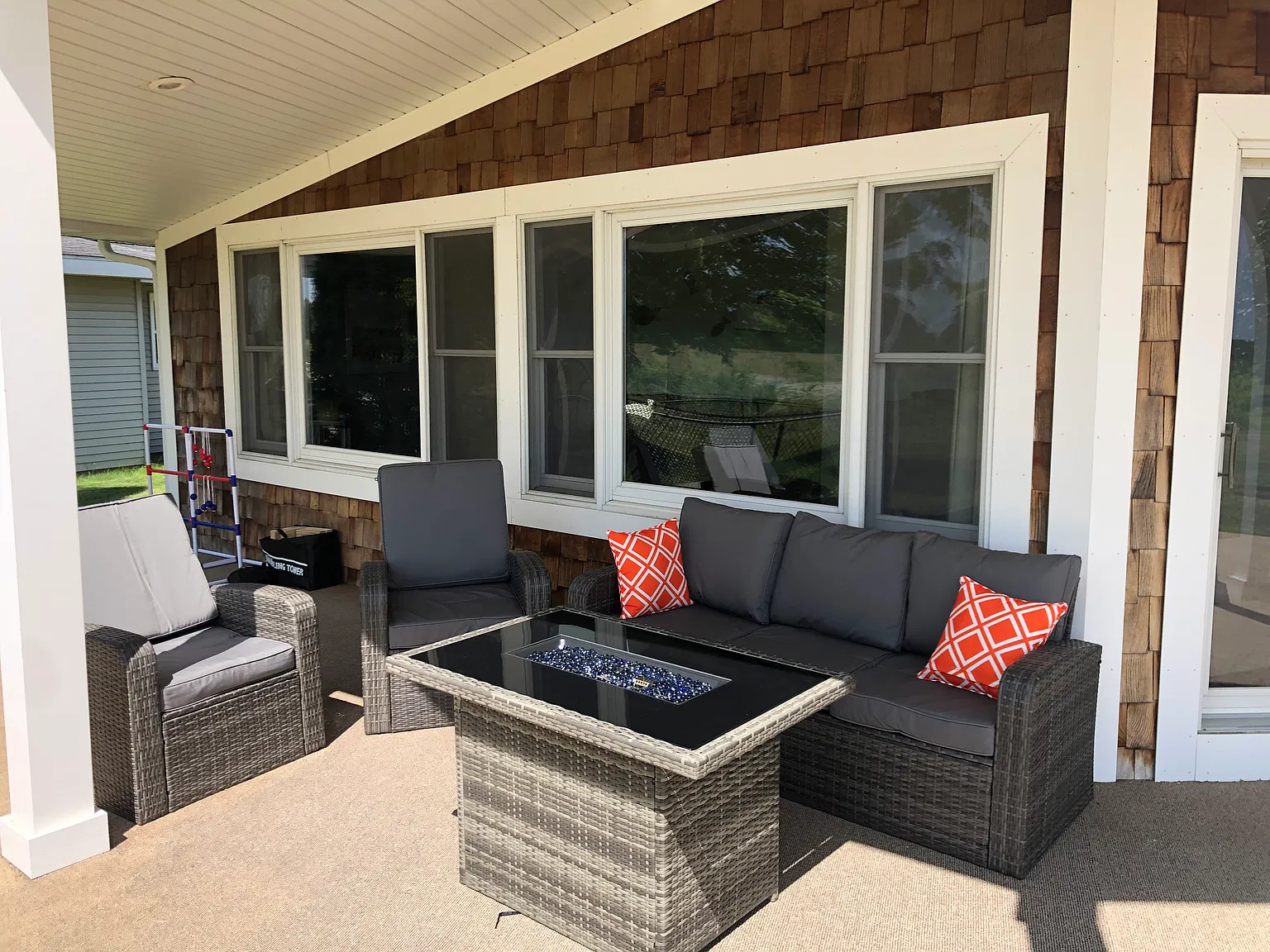 4 bed, 3000 sqft, $2,800 — Photo 3