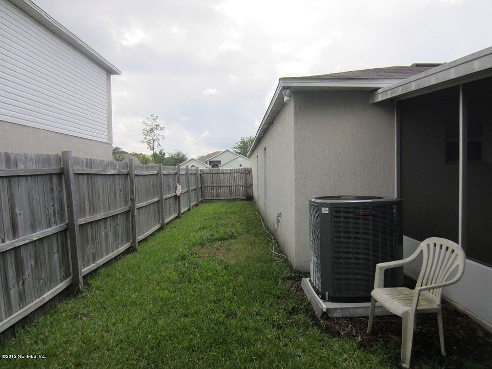 1st image of 2847 Southampton Dr