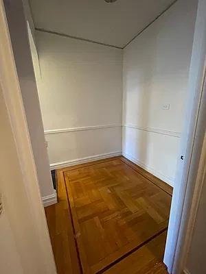 Rented by JMG Properties | media 9