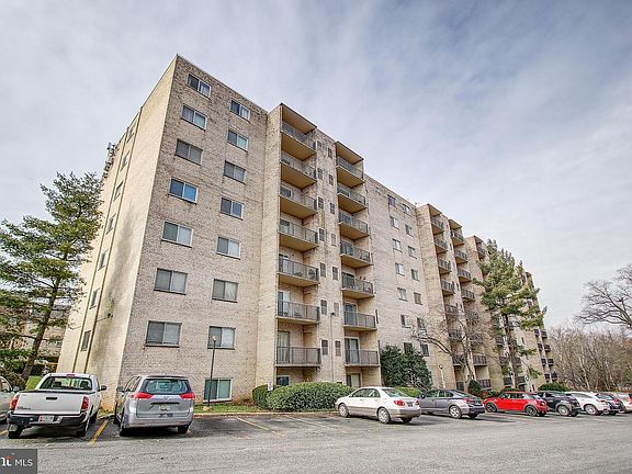 3rd image of 12001 Old Columbia Pike #12001