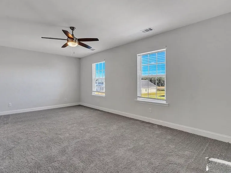 209 Glick Way — Photo 7