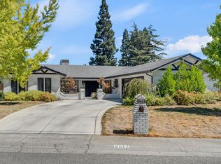8613 Gaines Ave, Orangevale, CA 95662