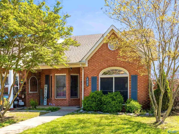 423 Bromwich St SW, Decatur, AL 35603