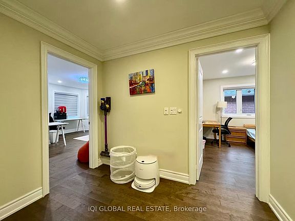 3rd image of 101 Gable Ave #2