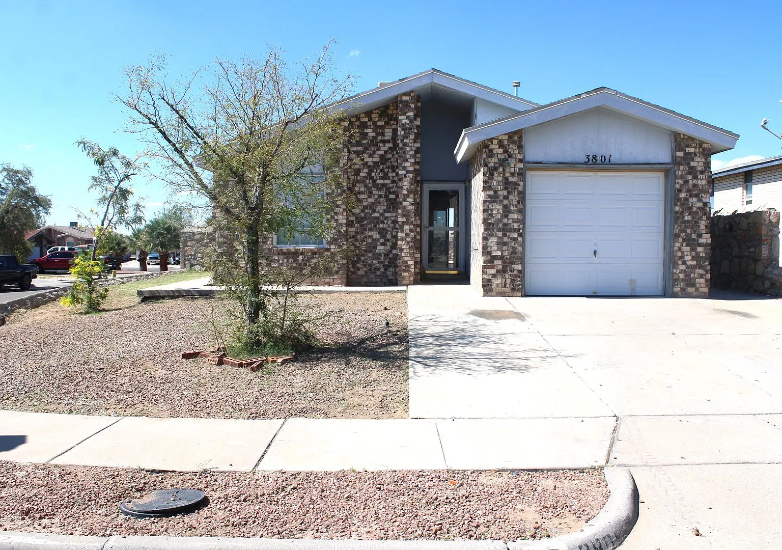 3801 ROCIO — Photo 1