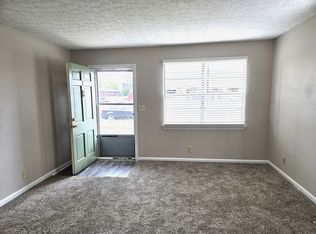 2830 Del Rio Pl #1, Louisville, KY 40220