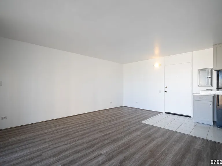 754 Ekela Ave #608 — Photo 5