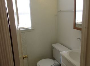 2490 Cedar Ave APT 10, Long Beach, CA 90806