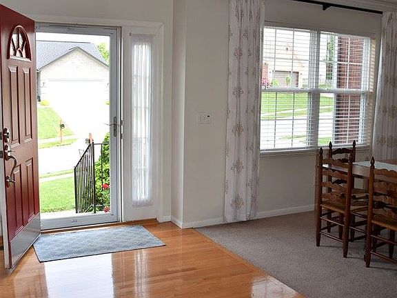 3rd image of 7499 Harvestdale Ln