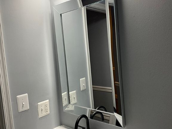 4th image of 529 S Longwood St #650