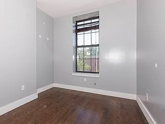 Rented by Artur Gutman, LREB