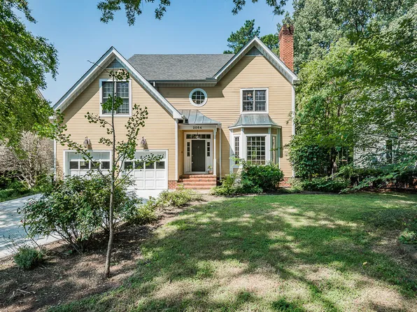 2054 Carriage Way, Chapel Hill, NC 27517