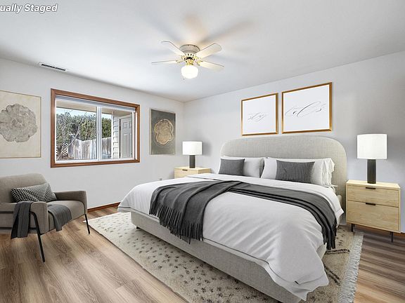 4th image of 2305 Hood Ave