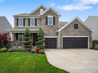 48 Garnett Cir, Akron, OH