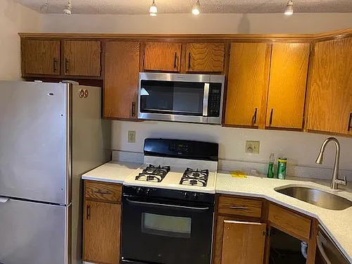 22 Howard Ct Photo 1