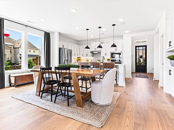 04_Richardson Representative Photo